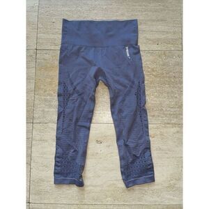 Gymshark Energy‎ Seamless Perforated Cropped High Rise Gray Leggings